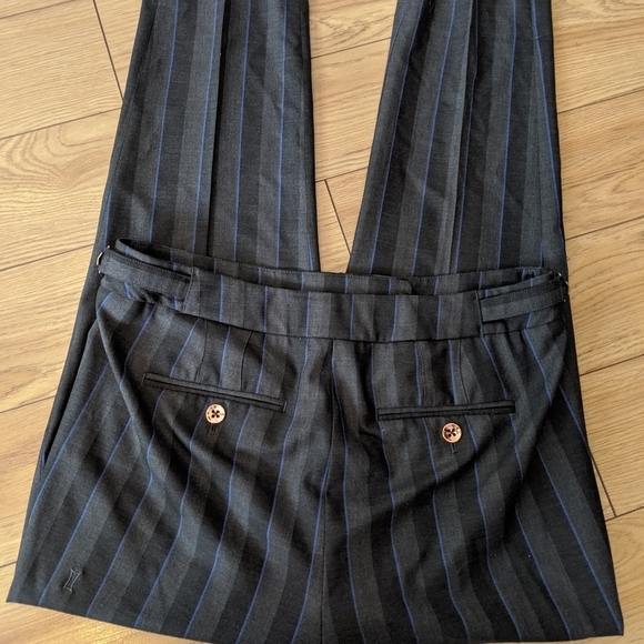 Kit and Ace pin stripe high rise dress pants - Picture 3 of 7